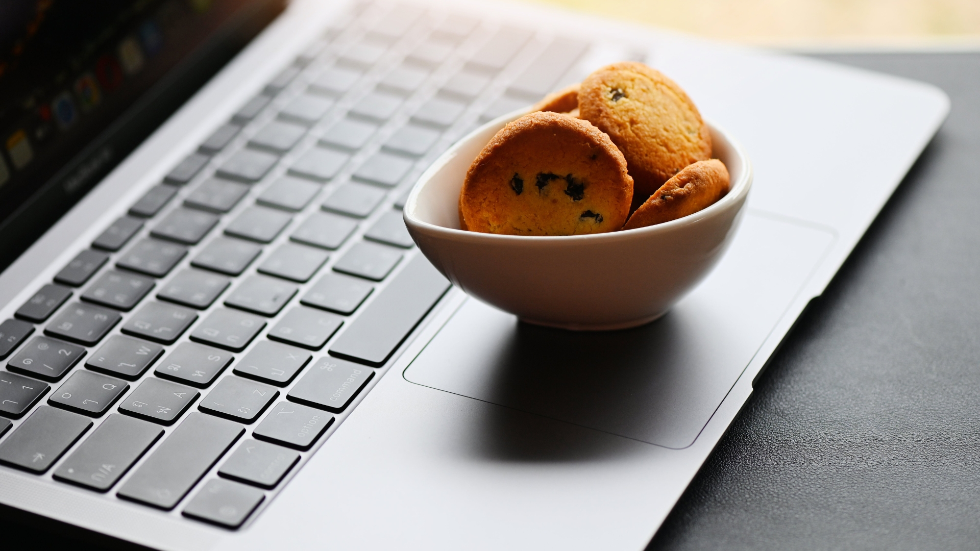 Cookies web, cosa sono i biscotti in informatica